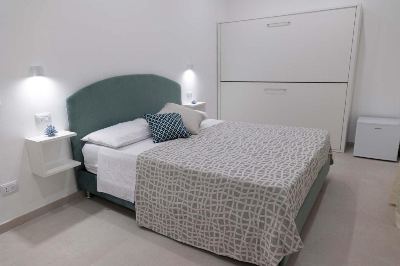 Al Chiaro Di Luna Luxury Suites Amalfi Coast Виетри Экстерьер фото